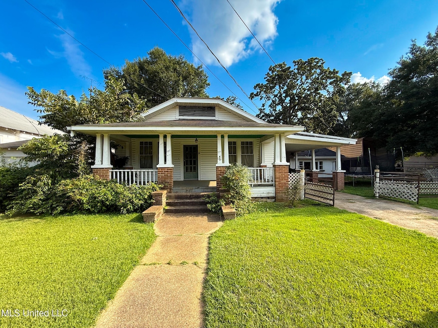 507 W Georgia Ave, McComb, MS 39648 - photo 1