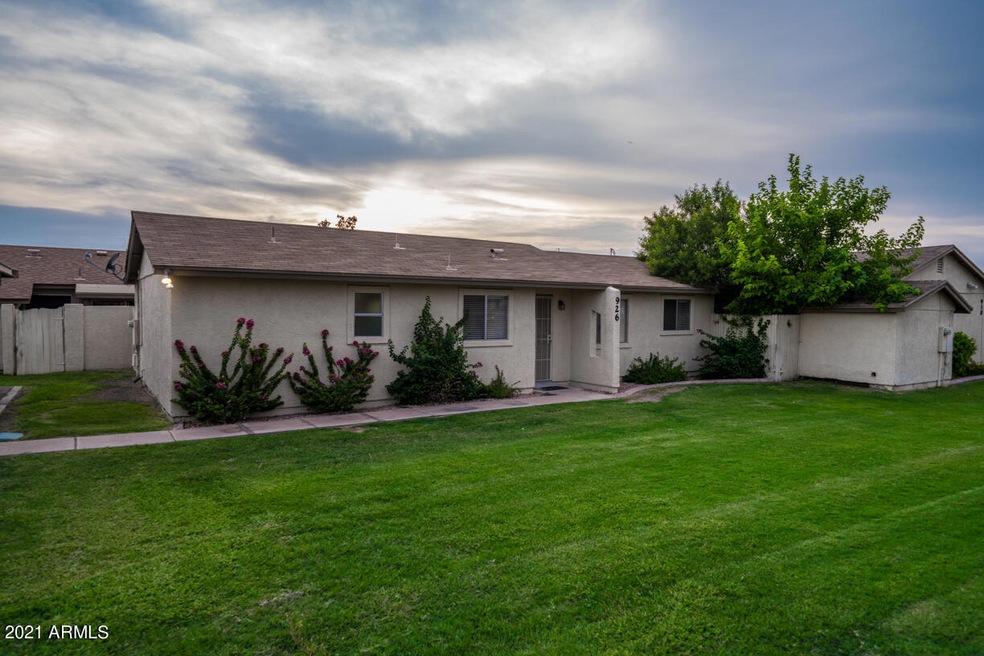 Welcome Home to 926 S Acorn Ave!