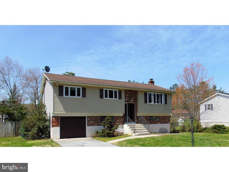 305 Maple Blvd, Orwigsburg, PA 17961 - photo 1