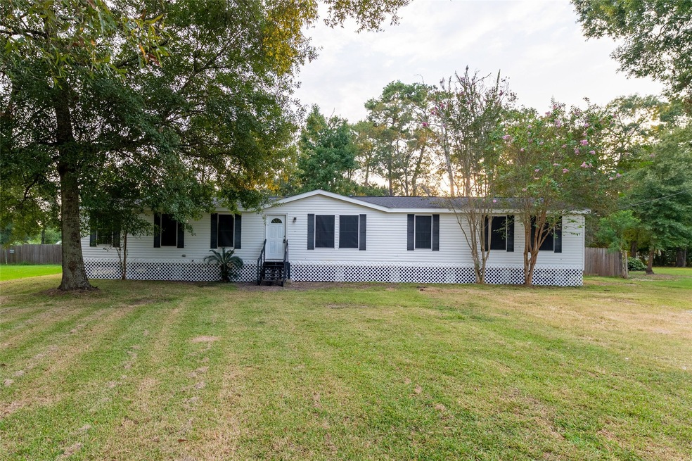 13315 Indian Ridge Dr, Old River-Winfree, TX 77535 - photo 1