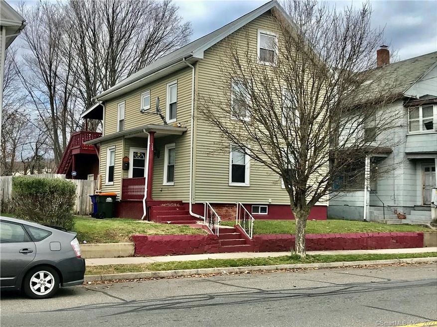 122 Lewis Ave, Meriden, CT 06451 - photo 1