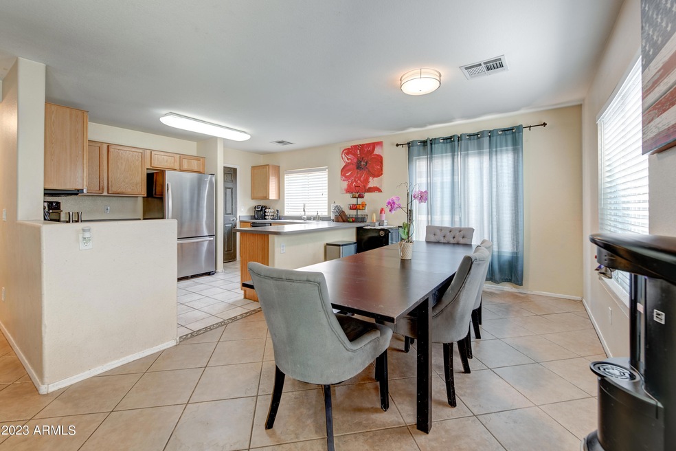 012_Dining Area II
