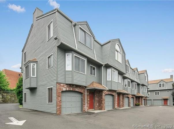 44 Pleasant St unit 18, Stamford, CT 06901 - photo 1