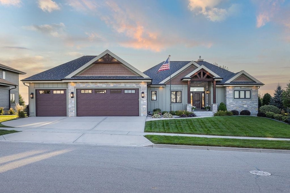 6259 John F. Kennedy Dr, Deforest, WI 53532 - photo 1