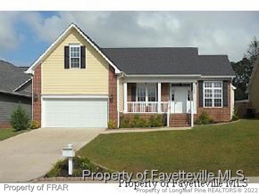 1613 Stonewood Dr, Fayetteville, NC 28306 - photo 1