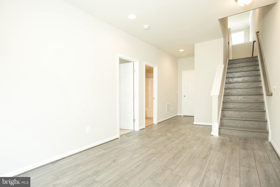 817 Savile Row Terrace, Purcellville, VA 20132 - photo 1