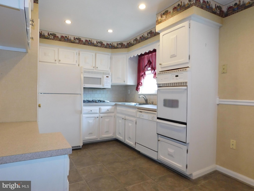 12525 Biscayne Dr, Philadelphia, PA 19154 - photo 1