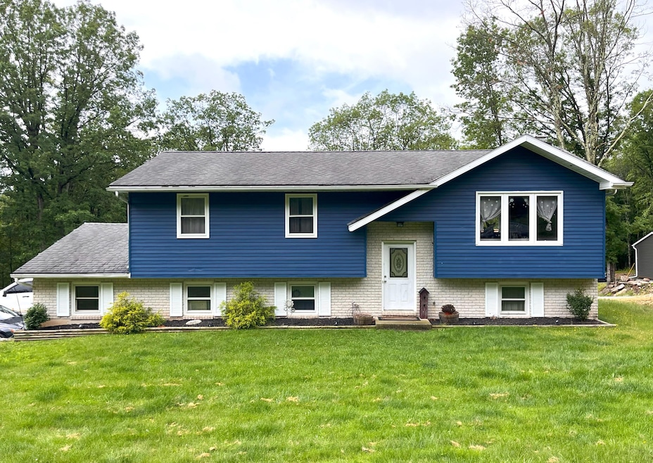 For Sale $299,900 • Co-Listing Agent