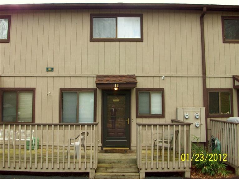 1010 Hancock Cir unit 11, Harrodsburg, KY 40330 - photo 1