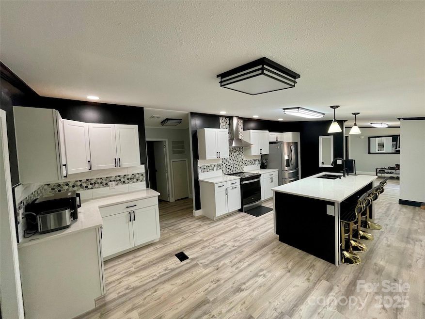 6490 Alta Ct, Denver, NC 28037 - photo 1