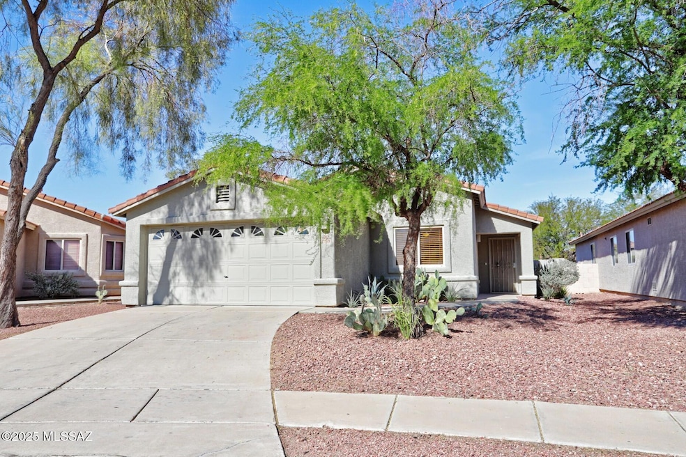 2119 W Painted Sunset Cir, Tucson, AZ 85745 - photo 1