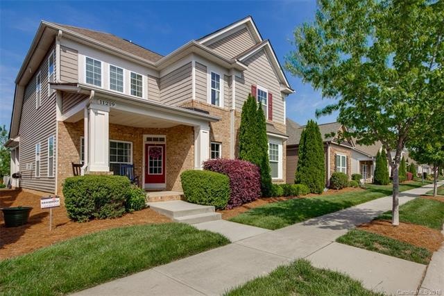 Welcome to 11219 Skytop Drive in Skybrook!!