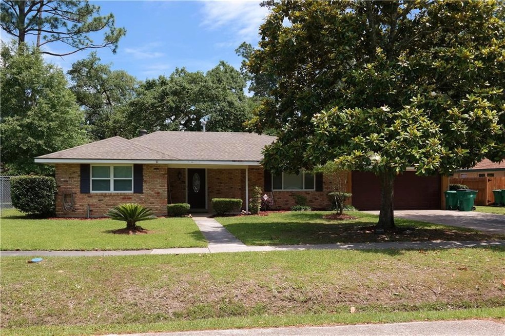 3826 Eton St, Slidell, LA 70458 - photo 1