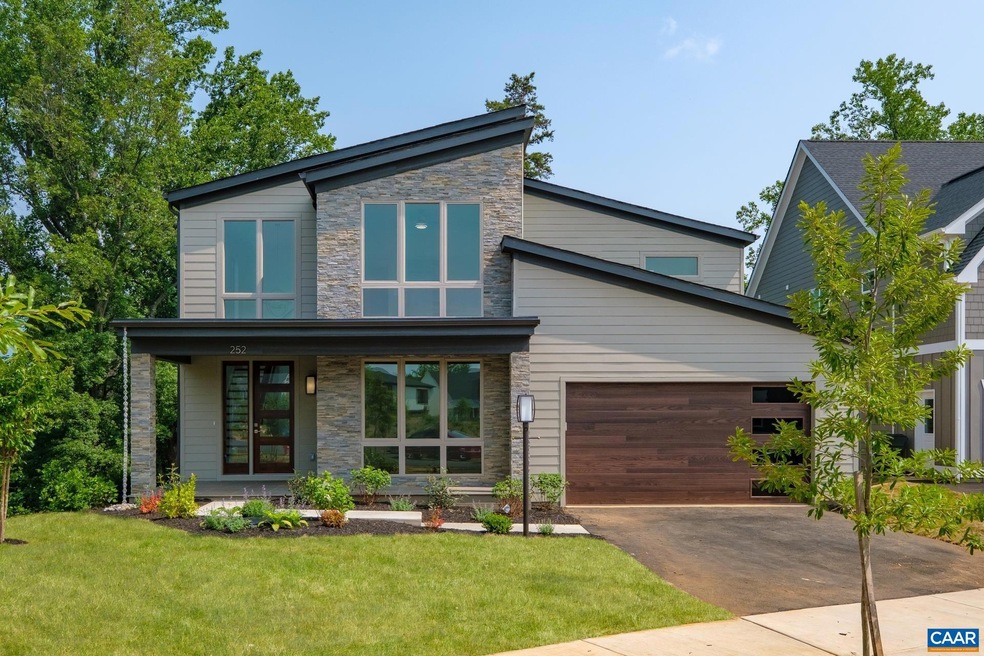 252 Bishopgate Ln, Crozet, VA 22932 - photo 1