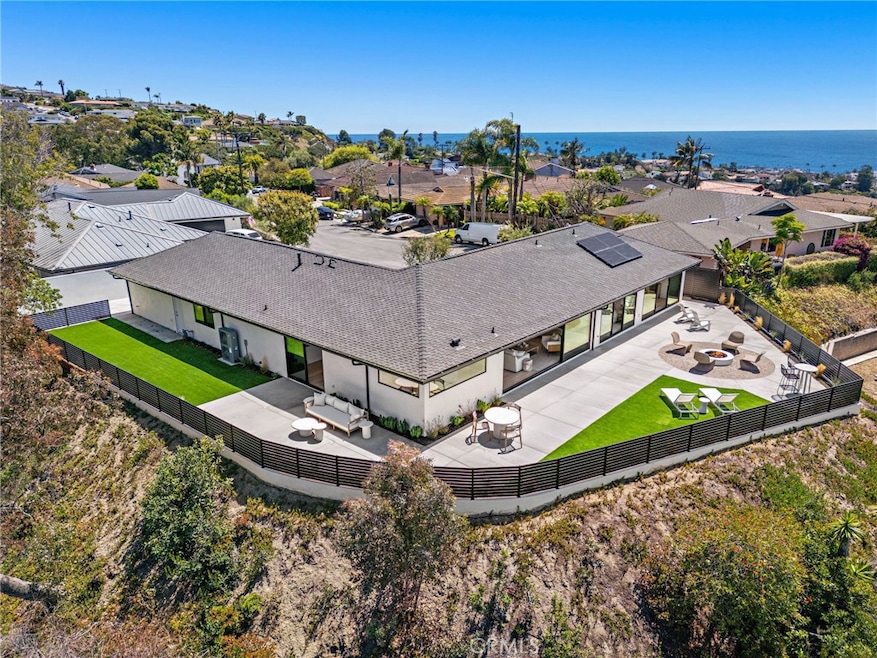 Sold $2,810,000 • Co-Listing Agent