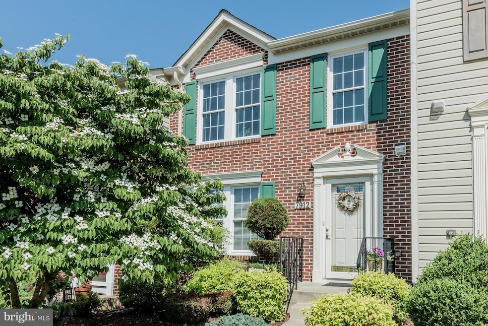 7912 Brightwind Ct, Ellicott City, MD 21043 - photo 1