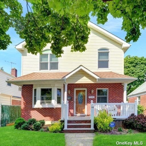 79-42 257th St, Glen Oaks, NY 11004 - photo 1