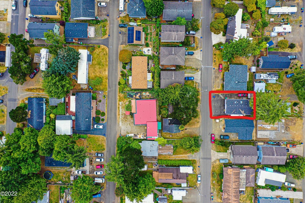 614 Se Port, Lincoln City, OR 97367 - photo 1