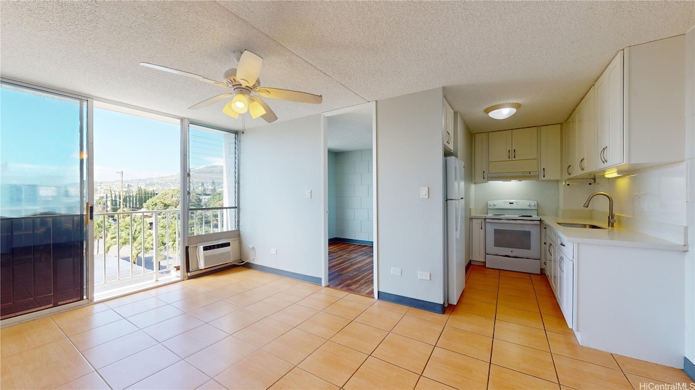 Waialae Place unit 502, Honolulu, HI 96826 - photo 1