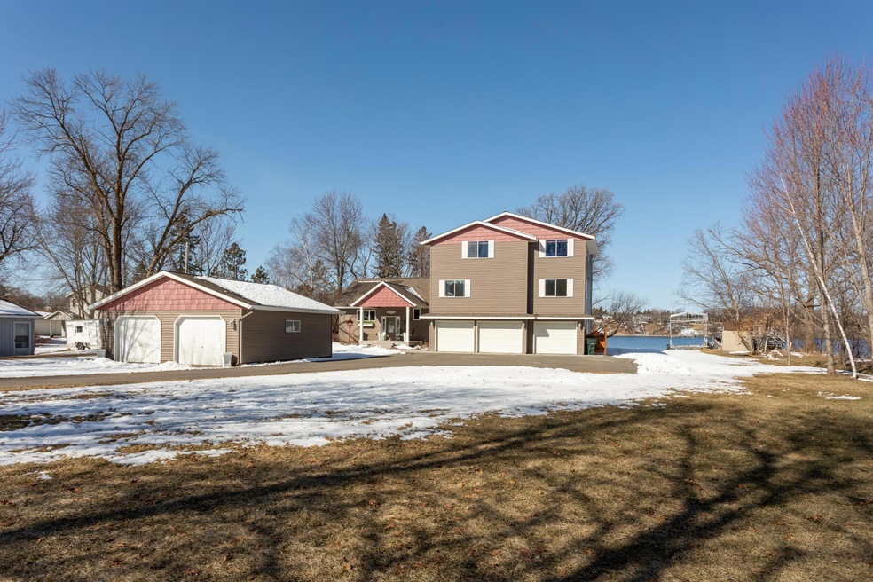 Sold $950,000