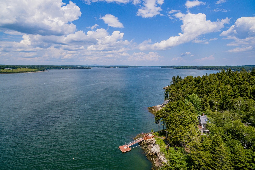 241OtisPoint_15_S_Aerial_print