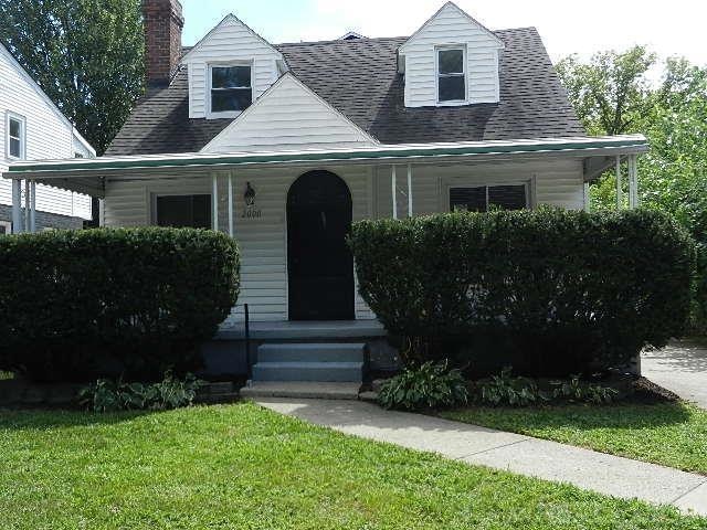 2000 Pearl Ave, Warren, MI 48091 - photo 1