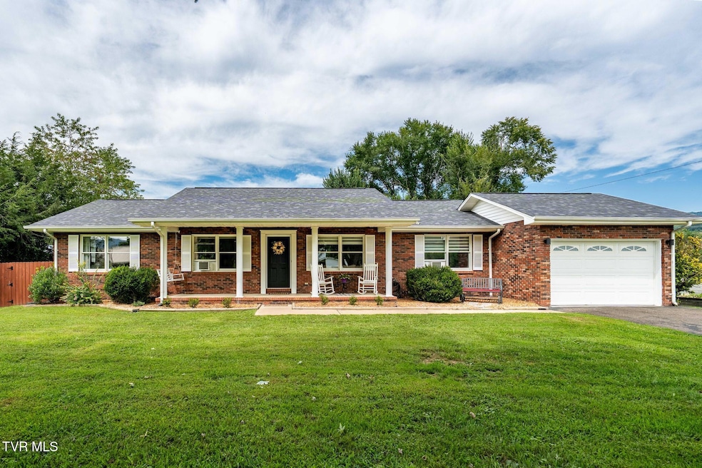 Pending $299,900