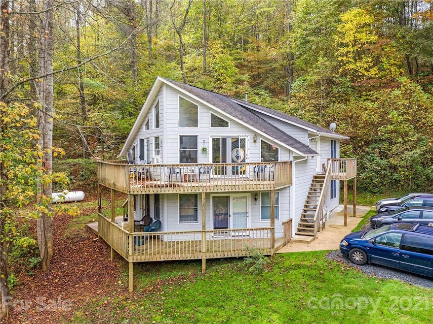 55 Ruffed Grouse Ln, Burnsville, NC 28714 - photo 1