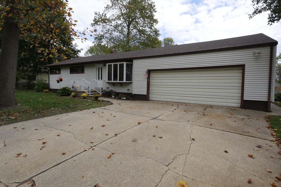 16 Roberts Dr, Neptune, NJ 07753 - photo 1