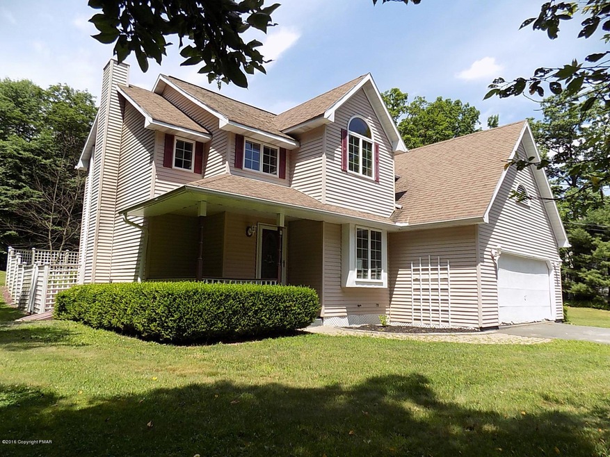 197 Hawthorne Dr, Milford, PA 18337 - photo 1