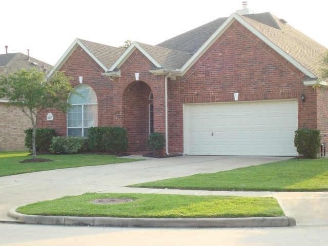 16827 Stoneside Dr, Houston, TX 77095 - photo 1