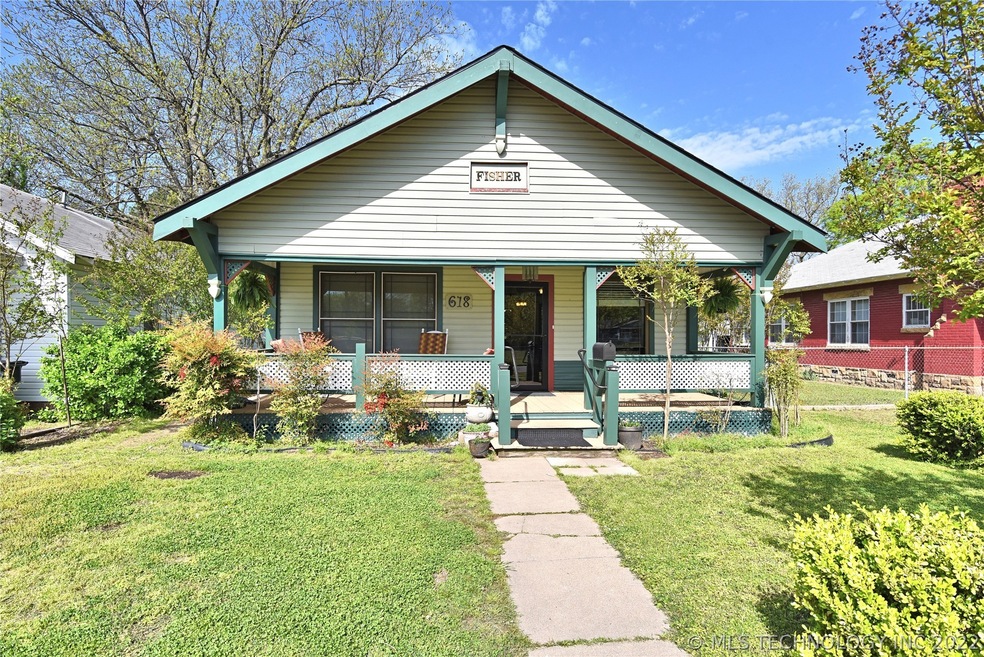 618 N Bryan St, Okmulgee, OK 74447 - photo 1