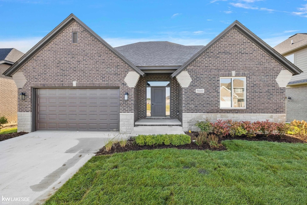 56660 Via Nesso, Macomb, MI 48042 - photo 1