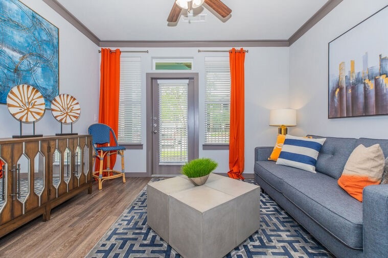 9393 Fm 1960 Bypass Rd W unit 6308, Humble, TX 77338 - photo 1