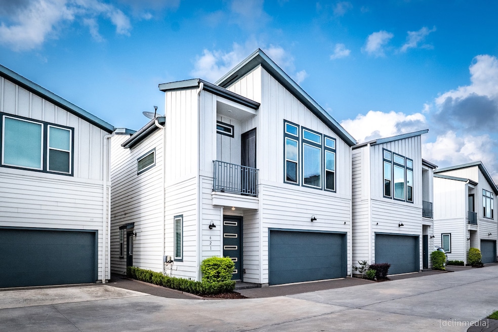 For Rent $1,995/month