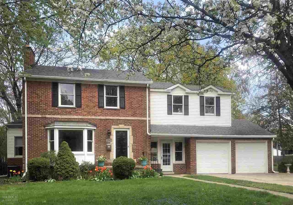 1242 Grayton St, Grosse Pointe Park, MI 48230 - photo 1