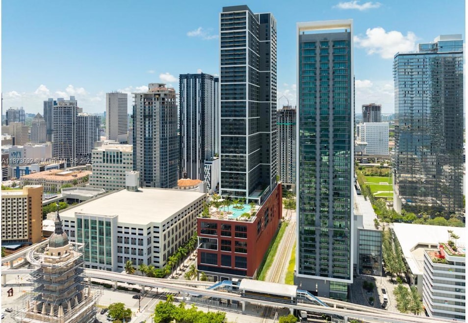 For Sale $495,000 • Co-Listing Agent