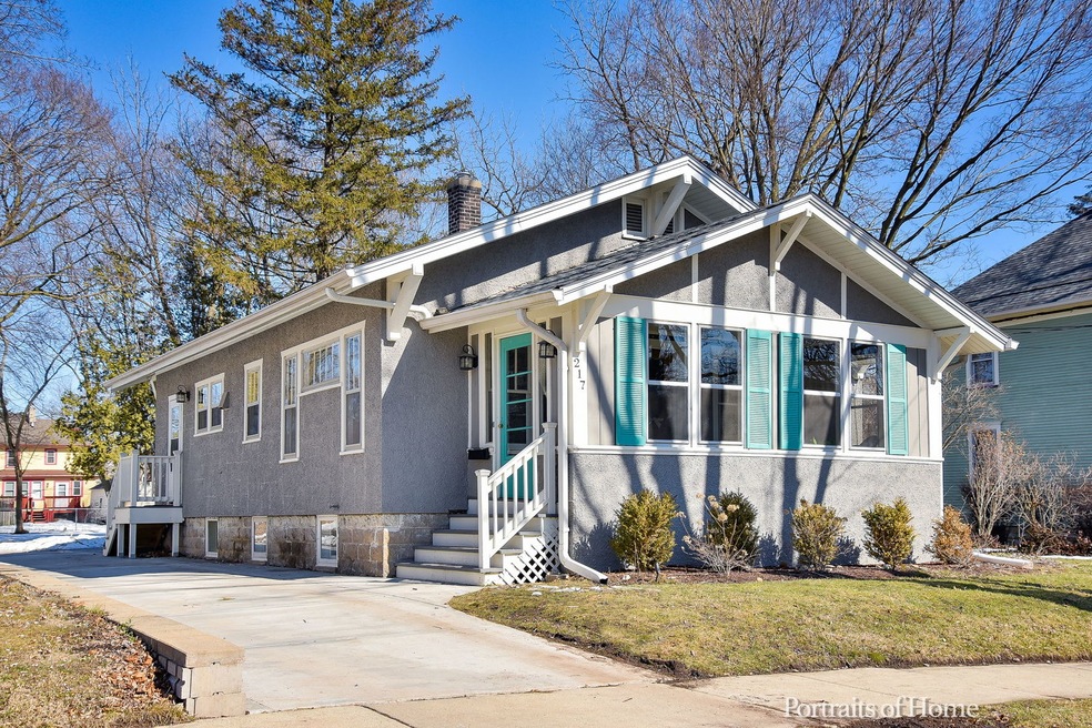 217 E Franklin St, Batavia, IL 60510 - photo 1