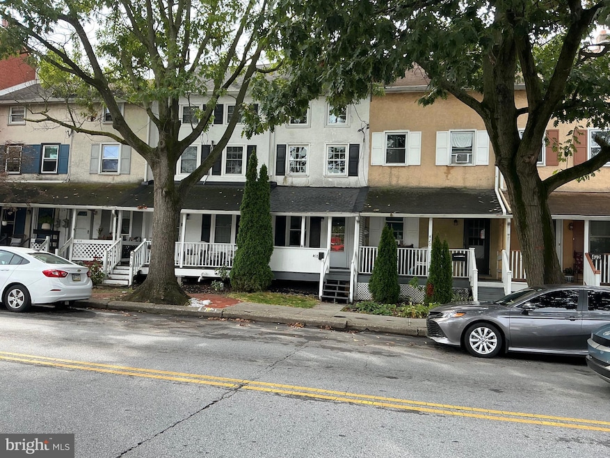 For Sale $288,900 • Co-Listing Agent