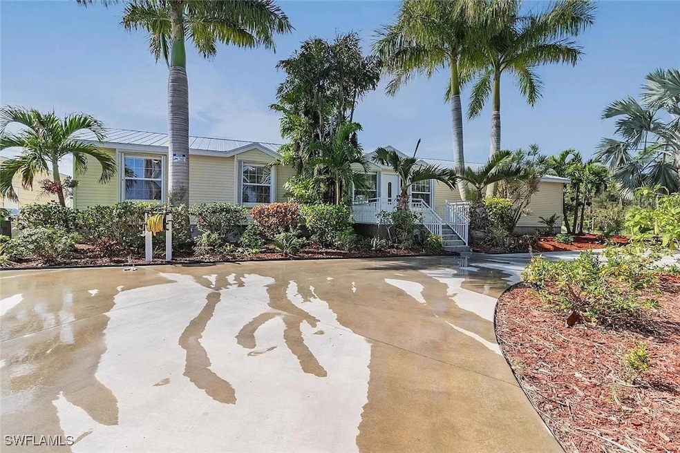 5401 Gamebird Ln, Bokeelia, FL 33922 - photo 1