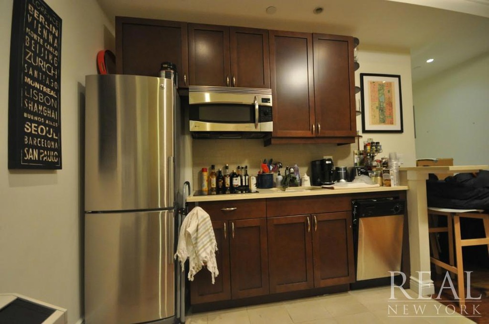 488 7th Ave unit 9A, New York, NY 10018 - photo 1