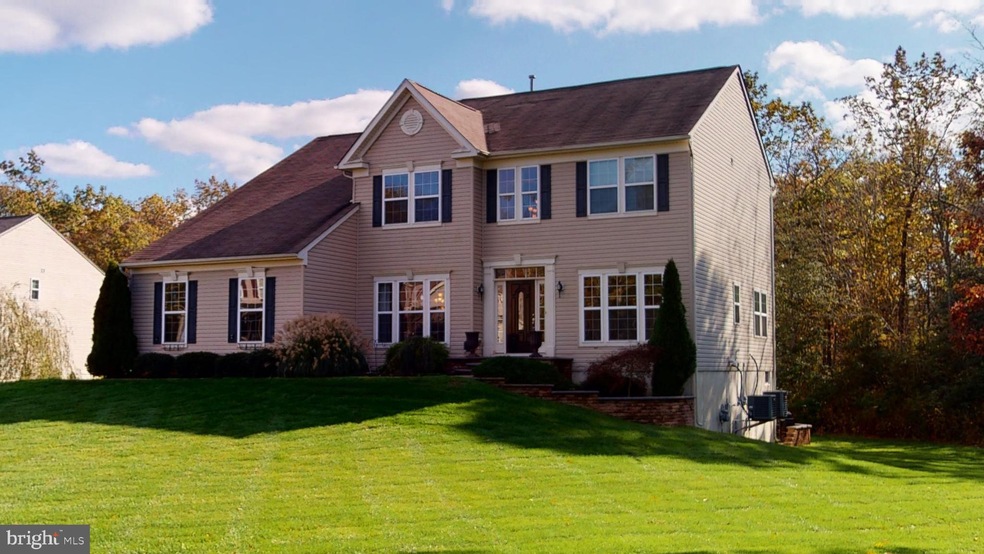 1048 Ashland Ct, Williamstown, NJ 08094 - photo 1