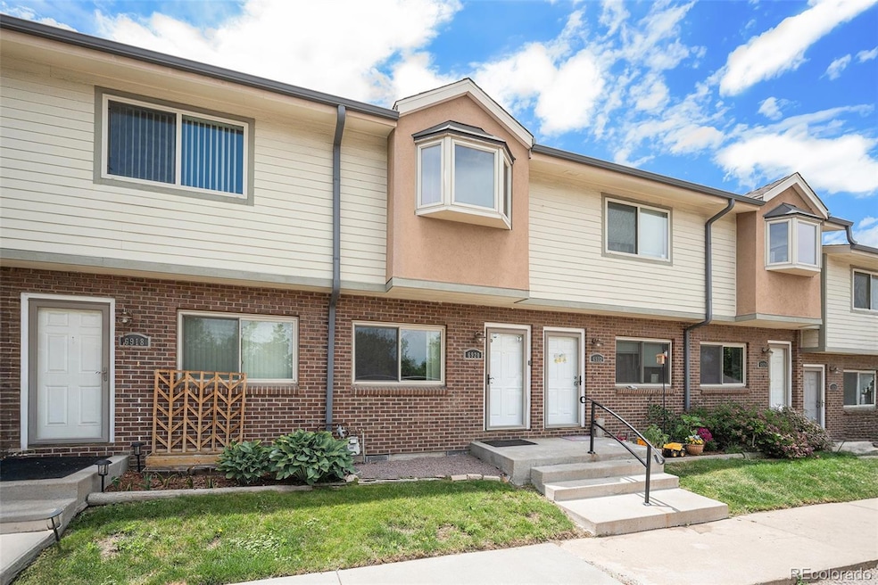 6920 W 48th Ave unit 6920, Wheat Ridge, CO 80033 - photo 1