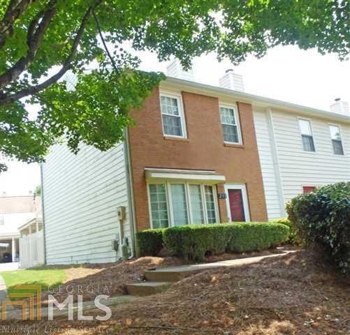 233 Chads Ford Way, Roswell, GA 30076 - photo 1