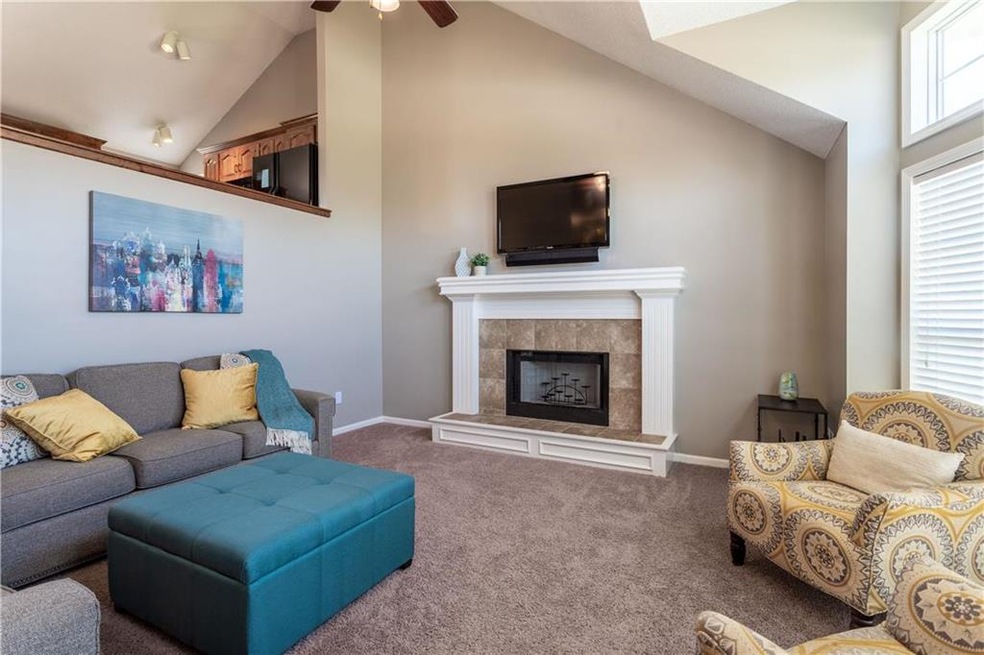 19319 W 209th St, Spring Hill, KS 66083 - photo 1