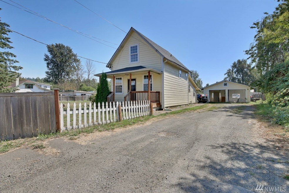 14522 128th St E, Puyallup, WA 98374 - photo 1