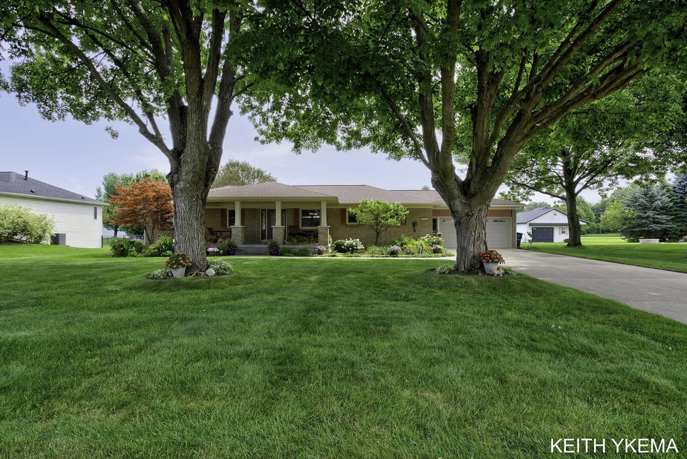 7150 Kelly Lee Dr SW, Byron Center, MI 49315 - photo 1