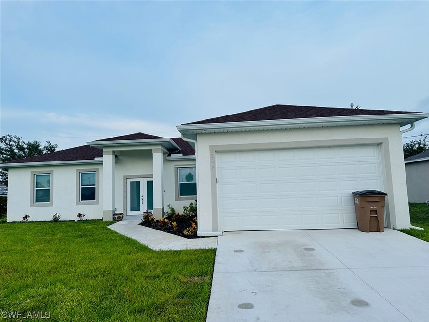 2747 NE 6th Place, Cape Coral, FL 33909 - photo 1