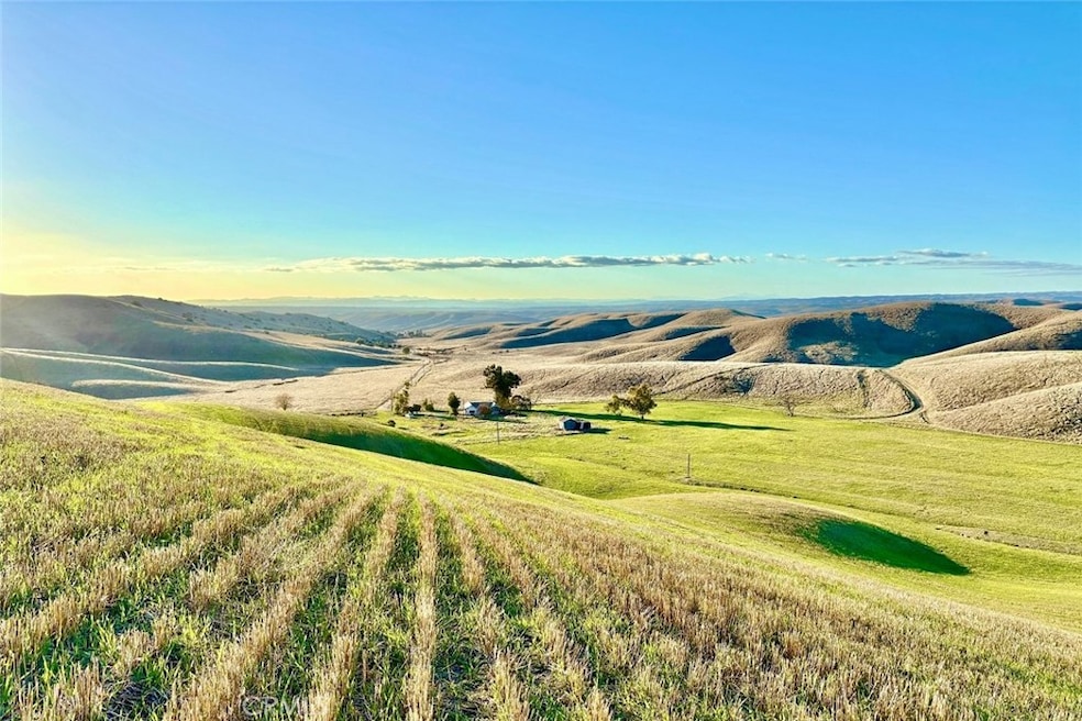 3780 S Gillis Canyon Rd, Shandon, CA 93461 - photo 1