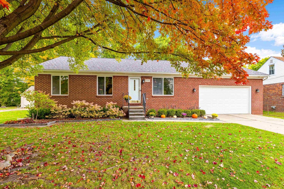 21693 Sunnyview St, Clinton Township, MI 48035 MLS 50125959